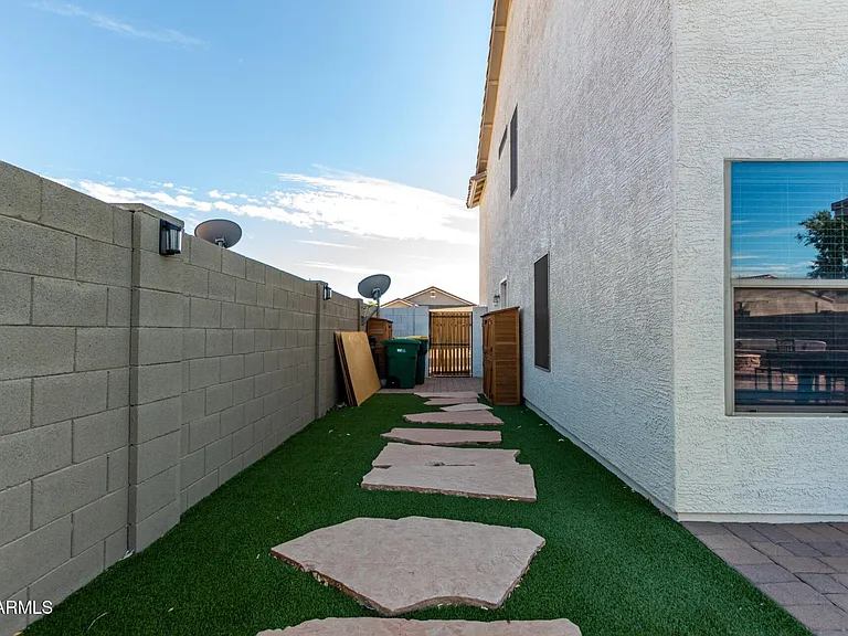 18452 E El Amancer — Photo 9