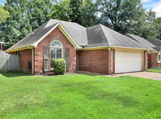 250 Bendigo Dr, Cordova, TN 38018