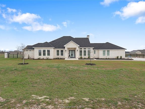 2nd image of 7844 Mathis Creek Dr