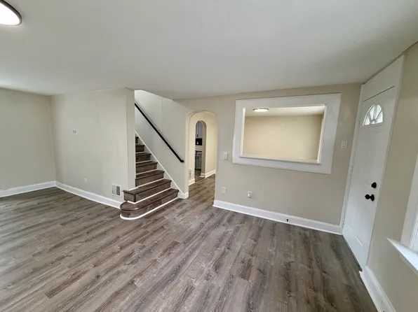 3065 Tuckahoe Rd, Camden, NJ 08104