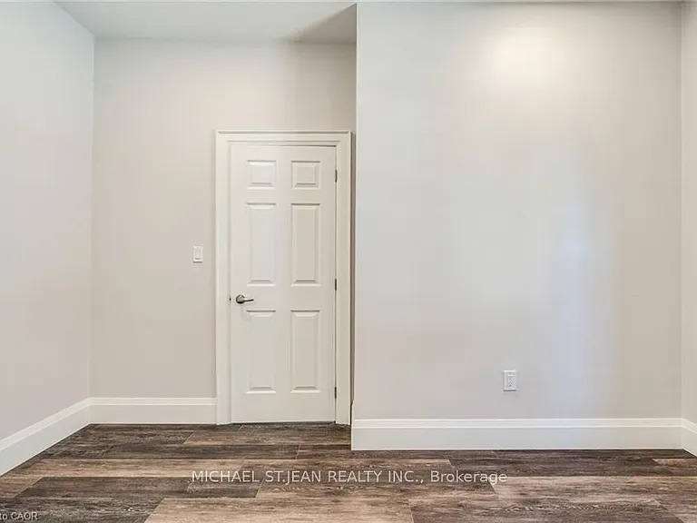 276 Sanford Ave N #1 — Photo 10