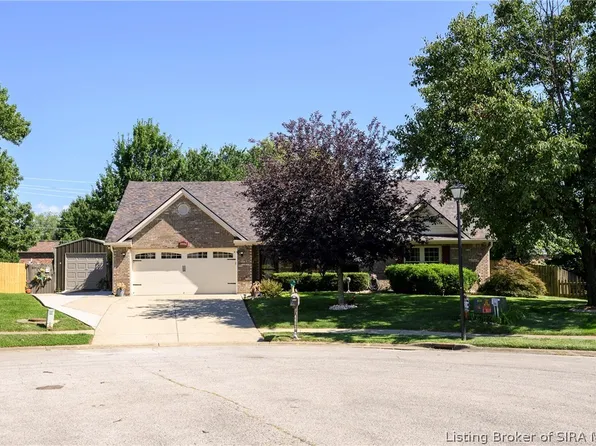 4402 Shale Court, Jeffersonville, IN 47130