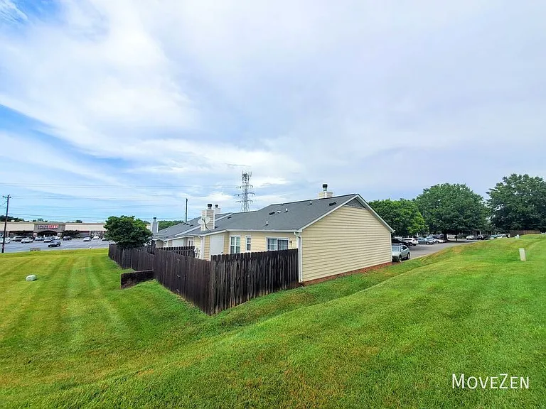 814 Guilford College Rd #154 — Photo 14