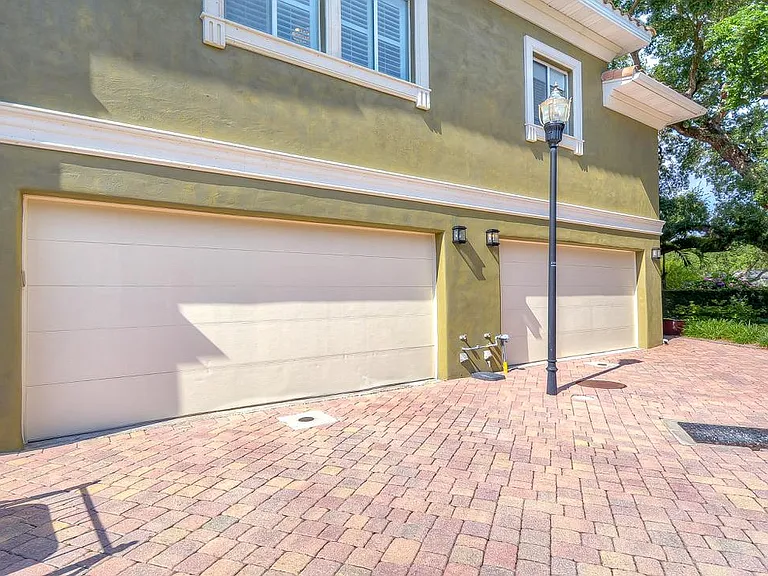 4907 Bayshore Blvd — Photo 34