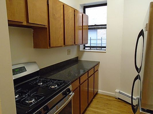 4th image of 966-968 Saint Nicholas Ave #4BB