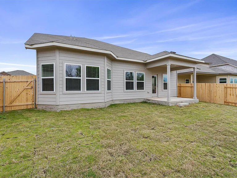 322 Windy Reed Rd — Photo 36