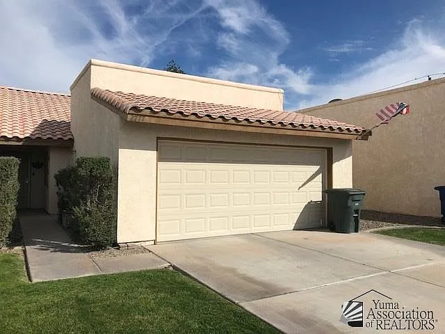 2777 S Karla Dr