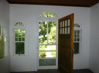 12 Westland St, Worcester, MA 01602