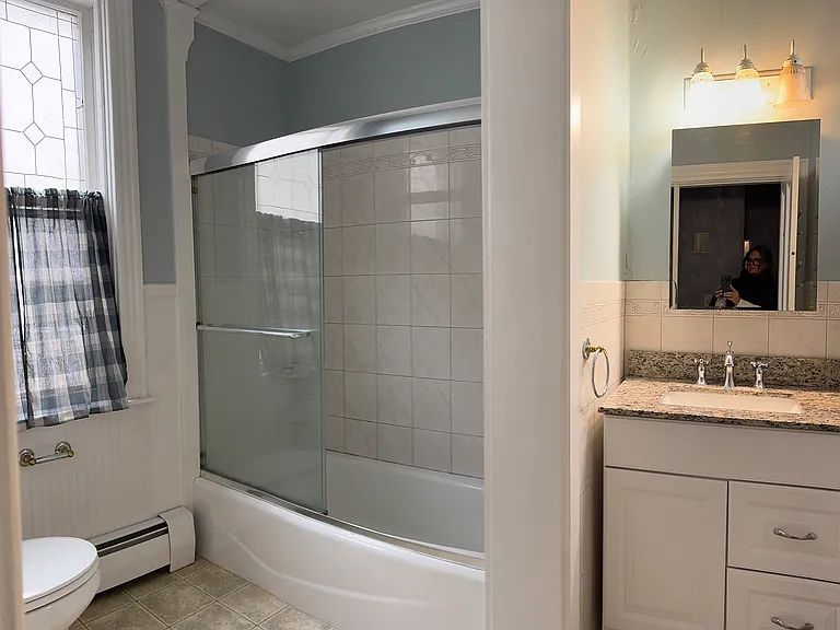 118 Franklin St #1 — Photo 9