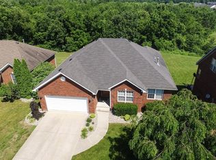 5413 Sky Ridge Rd, Charlestown, IN 47111