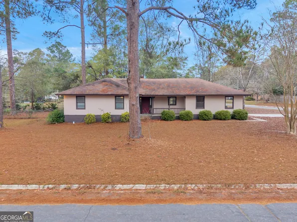 400 Cypress Dr, Dublin, GA 31021