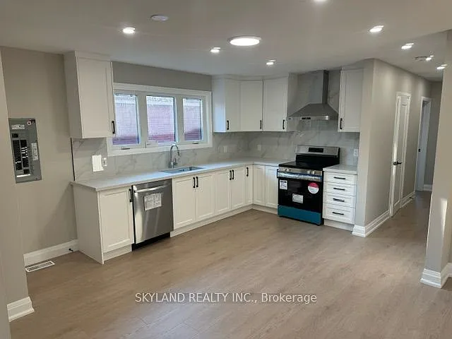 Building Photo - 21 Nova Dr #UPPER