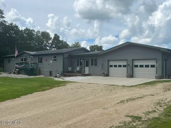 45232 174th St, Watertown, SD 57201
