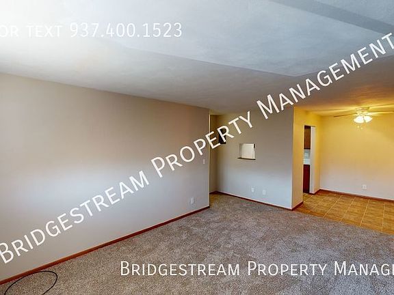 3rd image of 4654 Burkhardt Ave APT K