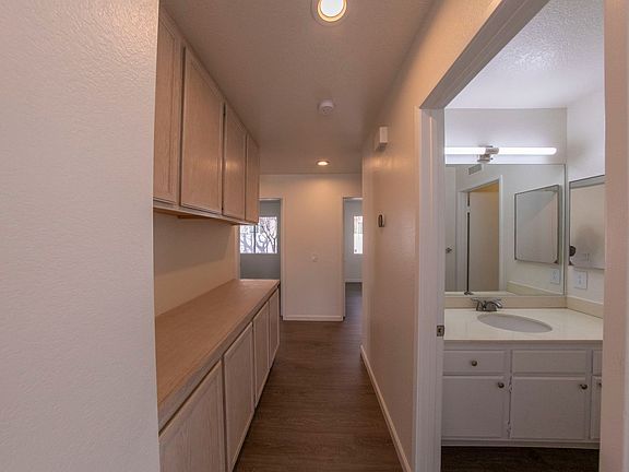 4th image of 8804 Greenberg Ln