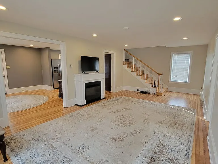 6288 Buchanan Trl W — Photo 8