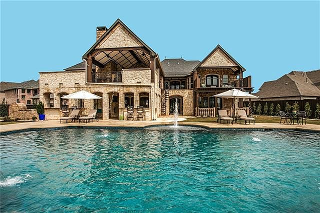 1st image of 7525 Glenturret Cir