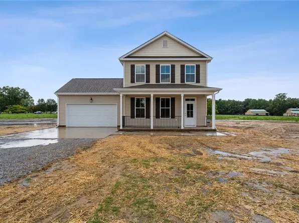 6725 Gates Rd, Suffolk, VA 23438