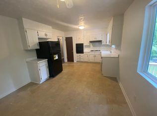 6034 Fieldcrest Dr, Morrow, GA 30260