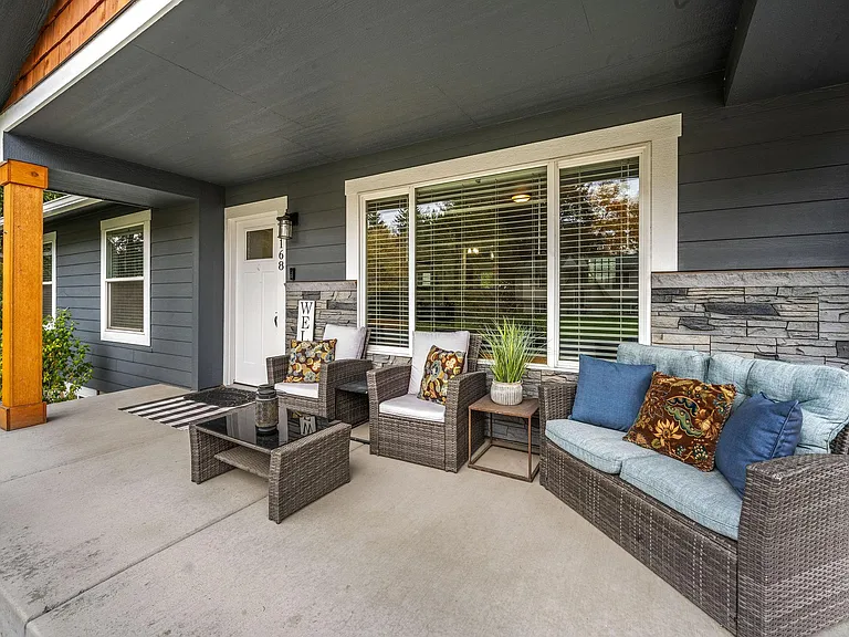 11168 N Bartlett Ave — Photo 3