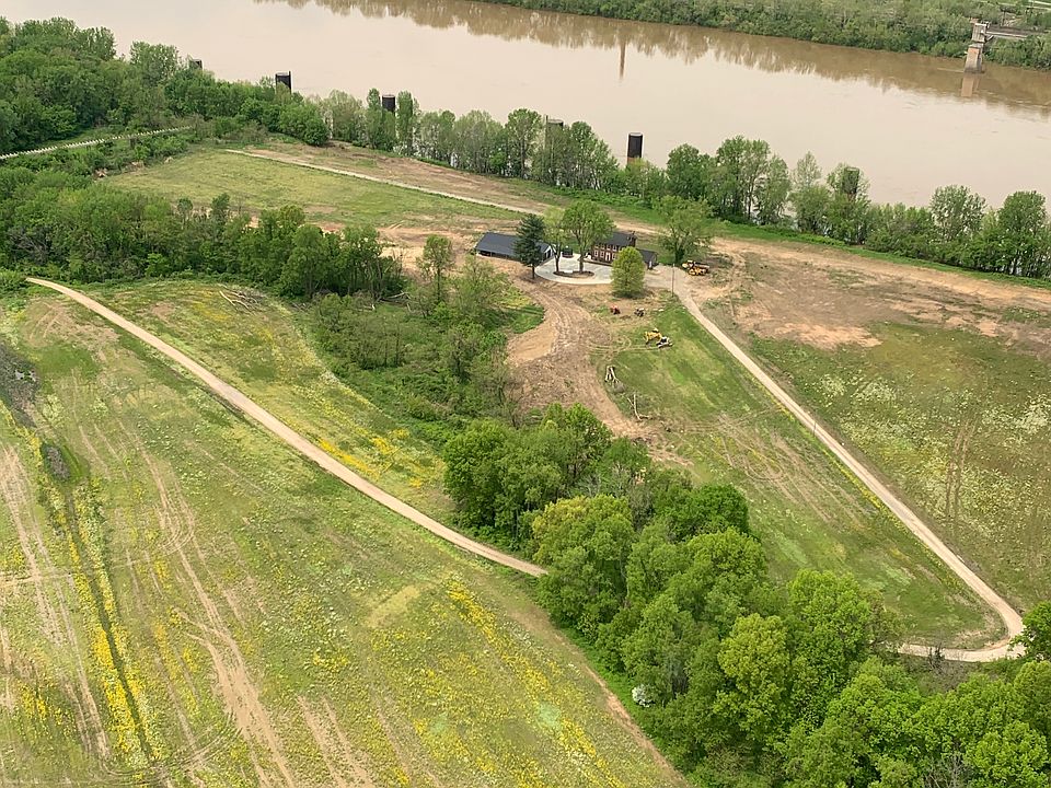 1st image of 3429 Johnson Ln