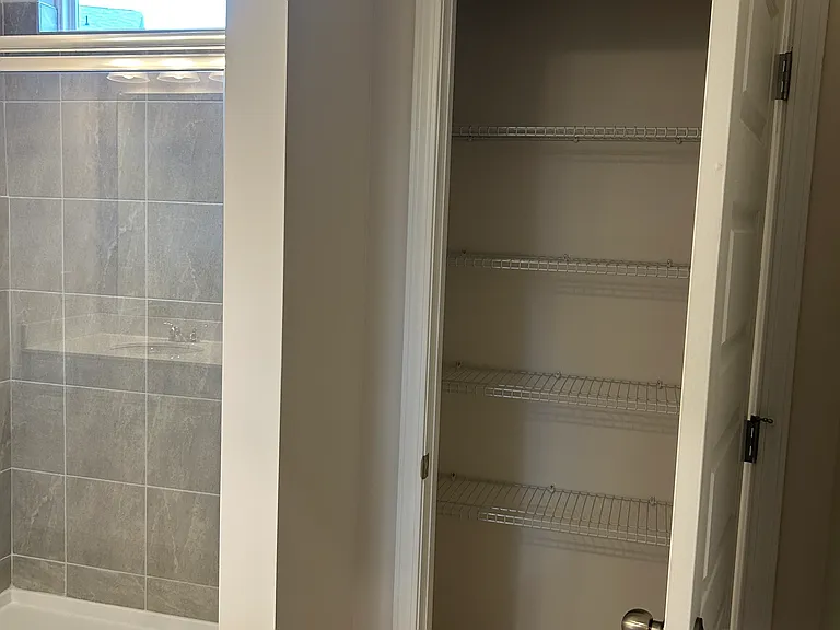 1016 Stiles Cir — Photo 25