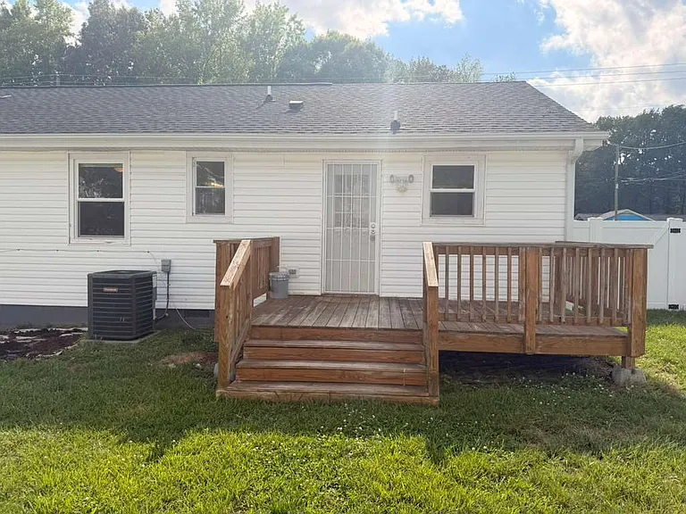 716 Shepard School Rd #B — Photo 13