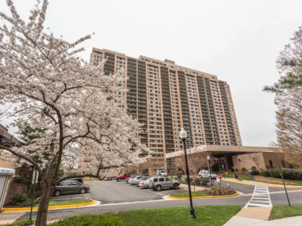 5501 Seminary Rd, Falls Church, VA