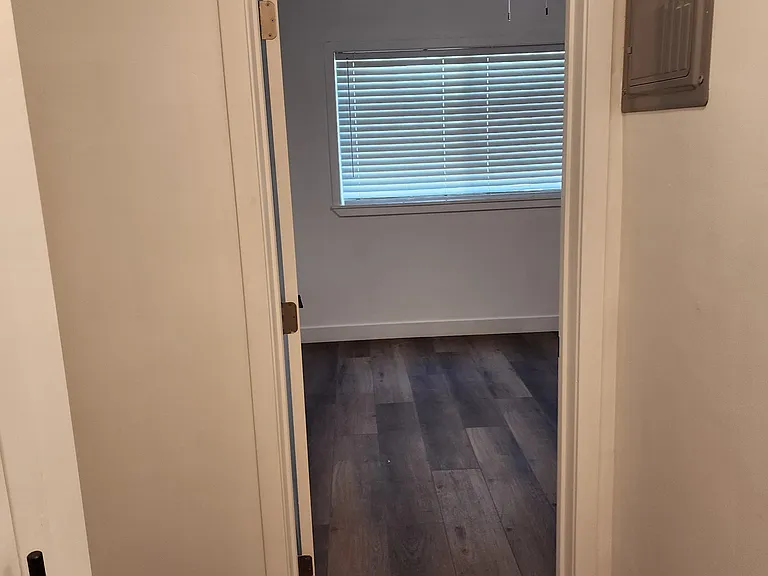 1450 S Orange Grove Ave #4 — Photo 12
