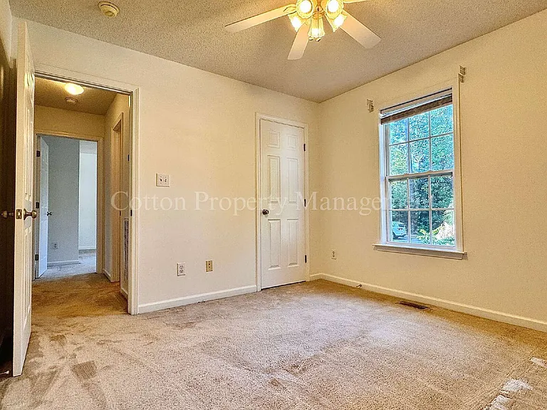 7408 Bluestone Ct — Photo 14