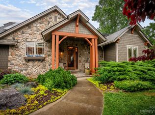 121 Fortress Rdg, Weaverville, NC 28787