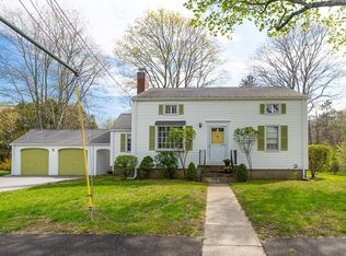 19 Flanders Rd, Westborough, MA 01581