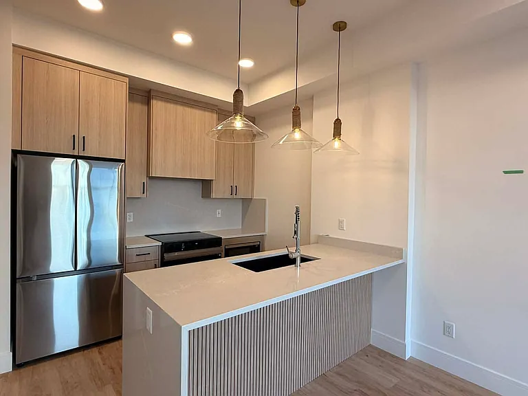 330 Dieppe Dr SW #104 — Photo 6