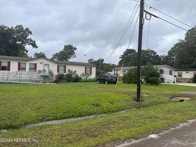 8015 MC GLOTHLIN Street, Jacksonville, FL, 32210