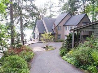 5449 Sunrise Beach Rd NW, Olympia, WA 98502