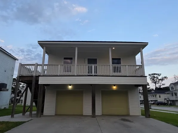 6202 White Oak Dr, Hitchcock, TX 77563