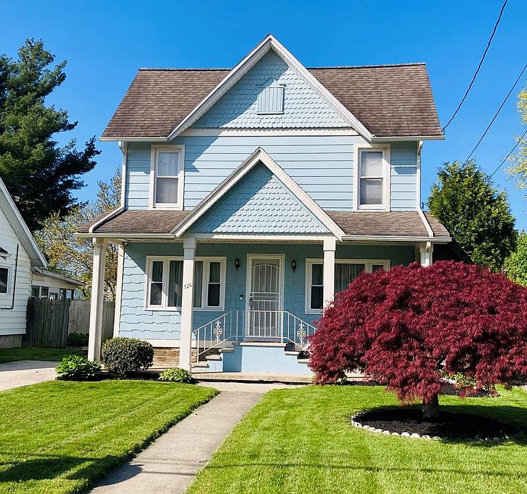 1st image of 726 Spaulding St