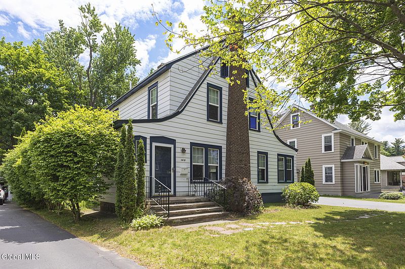 2nd image of 1476 Regent Street