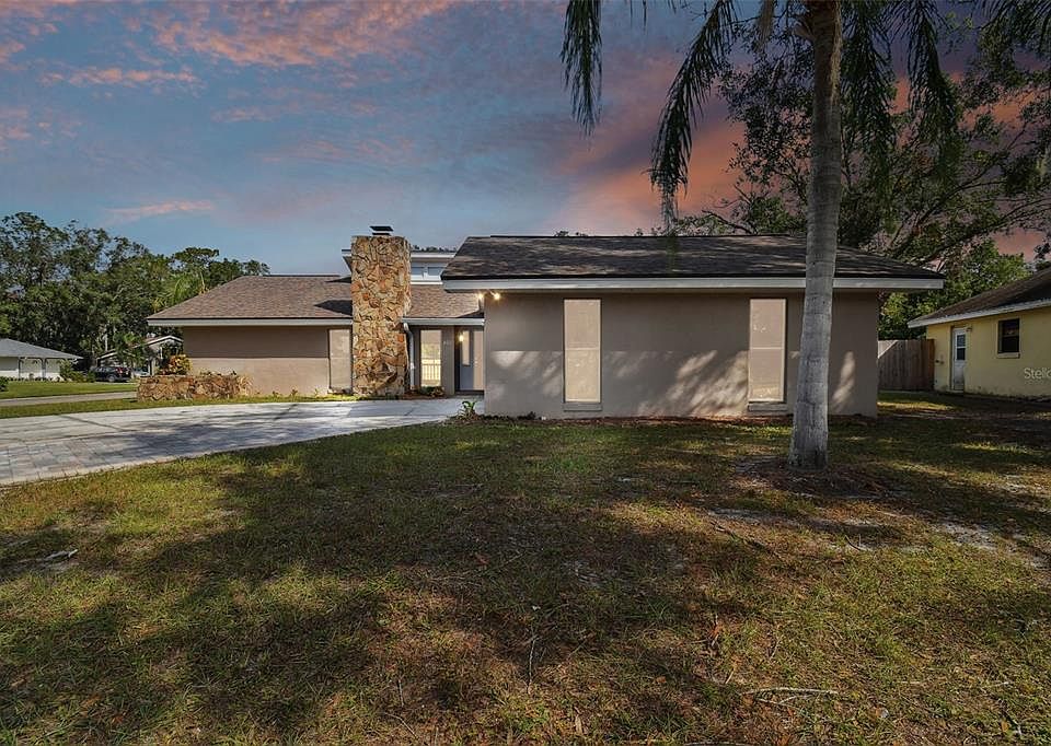 1st image of 801 SANDALWOOD DRIVE