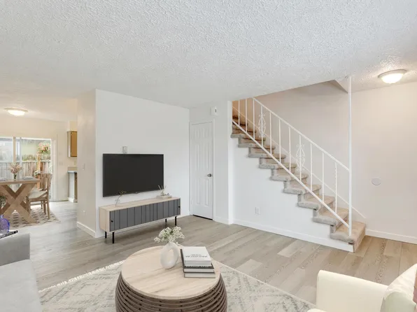 200 Kennel Ave, Molalla, OR 97038