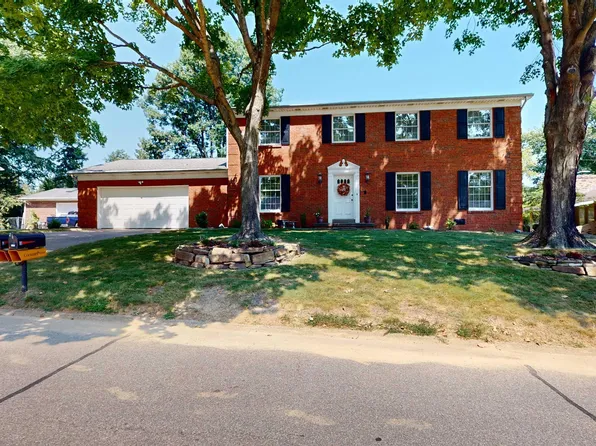 7722 Ridgemont Dr, Newburgh, IN 47630