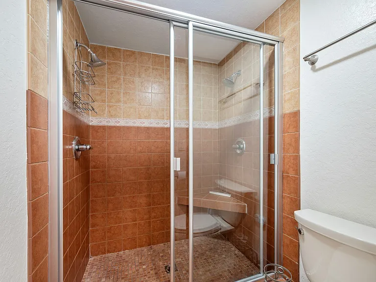 227 S Irena Ave #12 — Photo 25