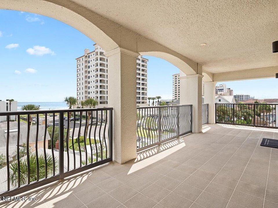 1st image of 115 9TH Avenue S #402