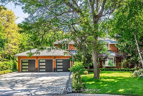 84 Cambridge Cres Photo 1
