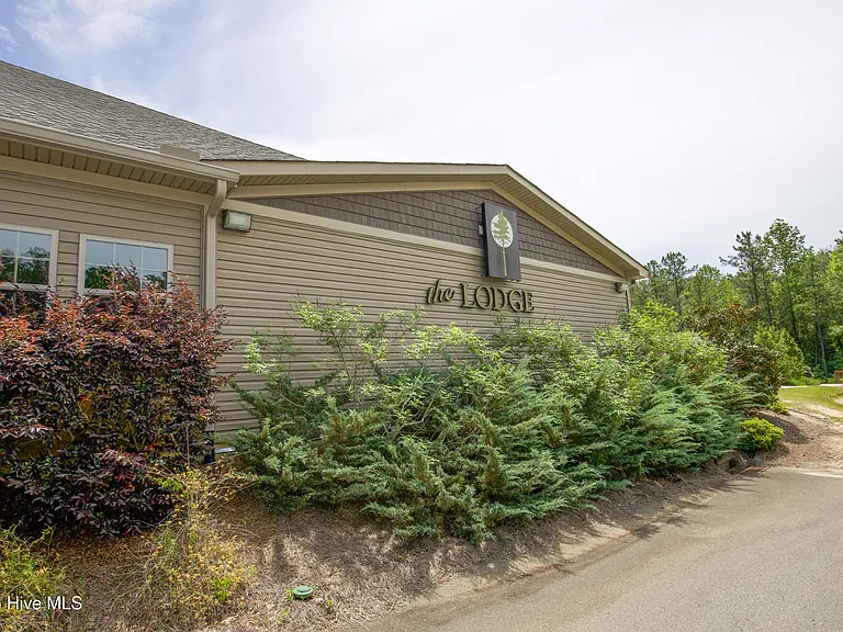 88 Kensington Dr — Photo 67
