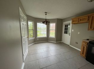 242 Forest Hill Rd, Byhalia, MS 38611
