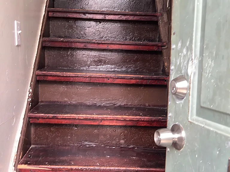 1956 W Fayette St — Photo 2