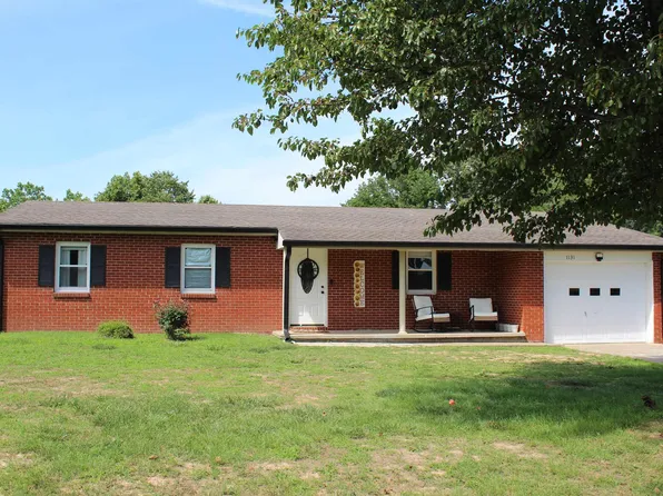 1131 Bleich Rd, Paducah, KY 42003
