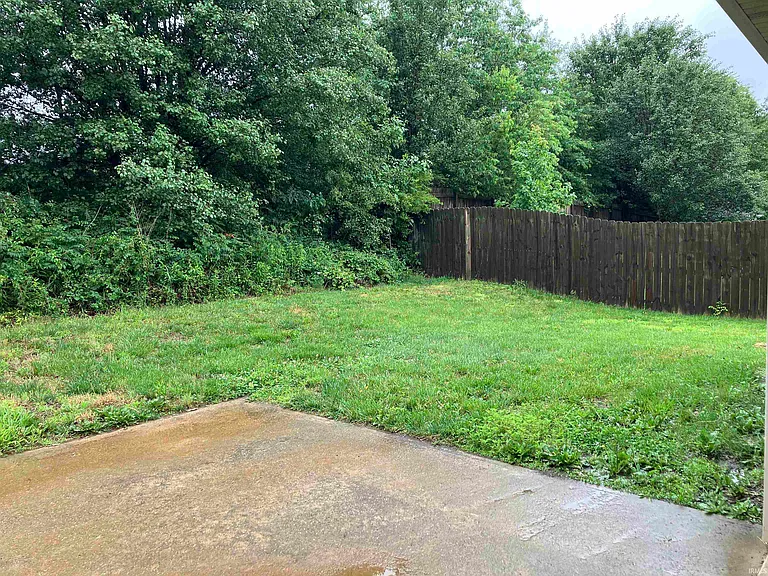 7872 Sandalwood Dr — Photo 26