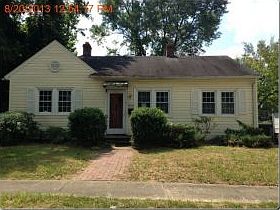 2nd image of 1013 Wateree St